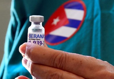 Bielorrusia es el primer país de Europa en aprobar uso de vacuna anticovid cubana (video)